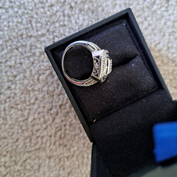 Steering Silver and 0.5 diamonds ring Size 7 - Picture 5 of 5